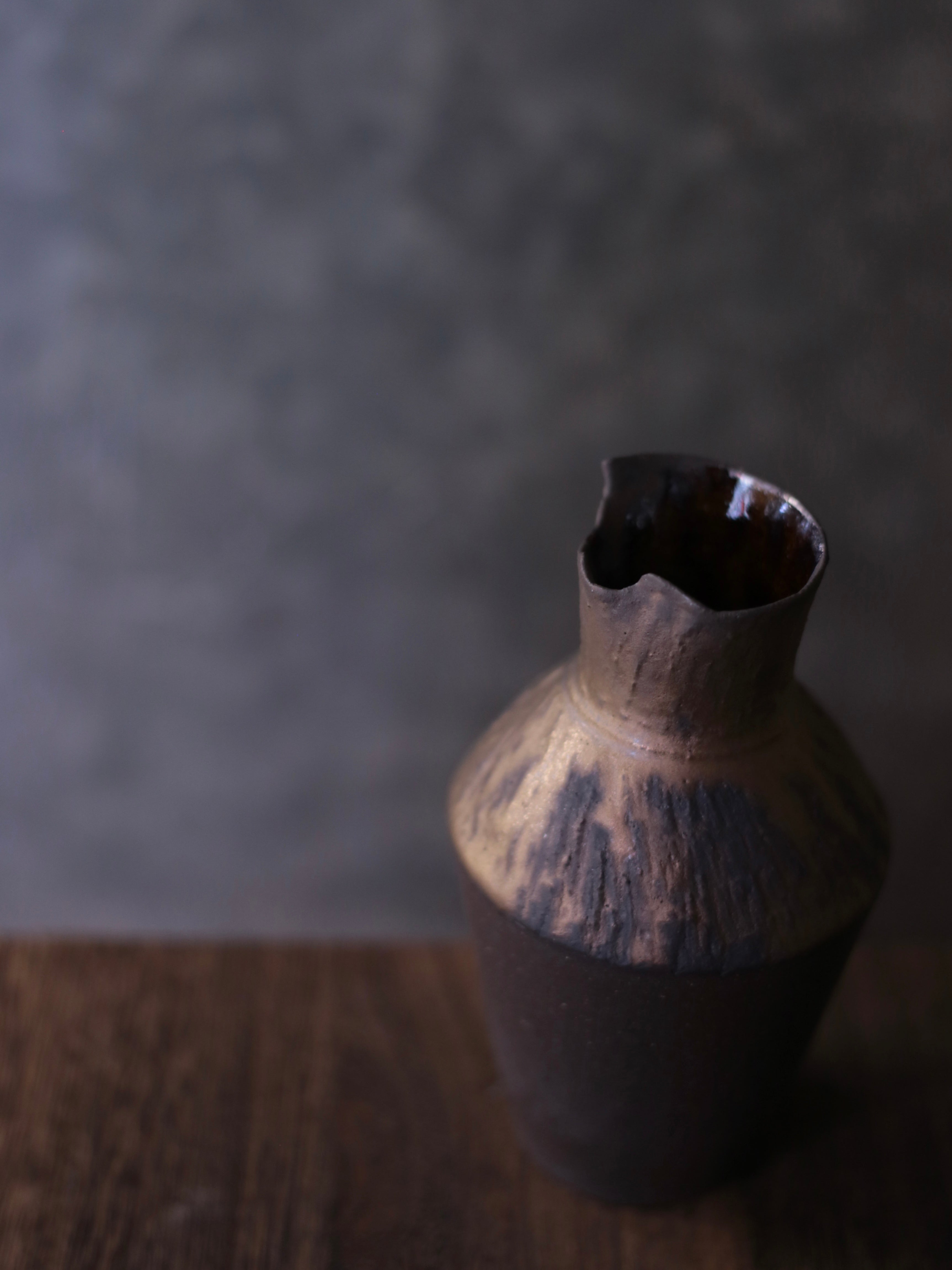 【黑金煉練系列】- 花器 BG07【Black Gold Refinement Series】Vase BG07