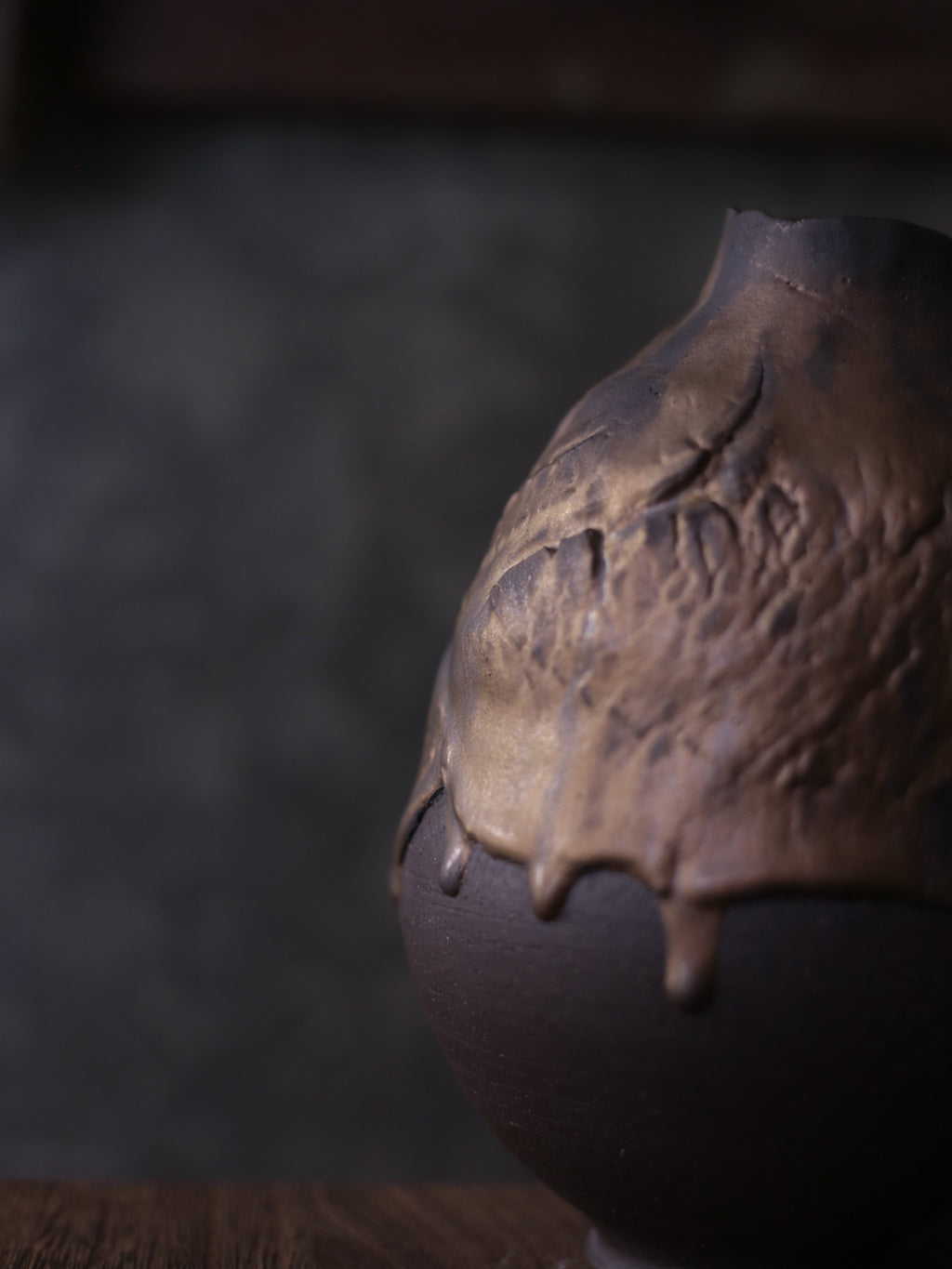【黑金煉練系列】- 花器 BG08【Black Gold Refinement Series】Vase BG08